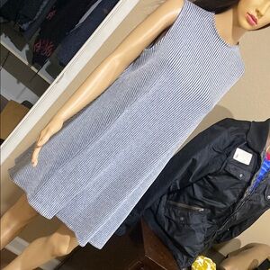 Chic Striped Sleeveless Dress